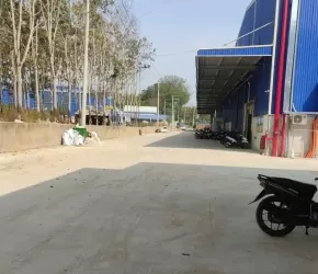 CHO THUÊ NHÀ XƯỞNG TÂN UYÊN BÌNH DƯƠNG CŨ HCM GIÁ 2,8 USD/M2 