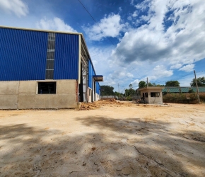 CHO THUÊ NHÀ XƯỞNG TÂN UYÊN BÌNH DƯƠNG CŨ HCM DT XƯỞNG 2,500m2