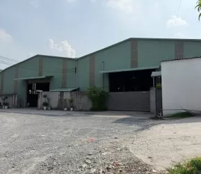 CHO THUÊ XƯỞNG 2.000m2. GIÁ 130 triệu/ THÁNG. Vị trí Tân Uyên Bình Dương Cũ HCM z