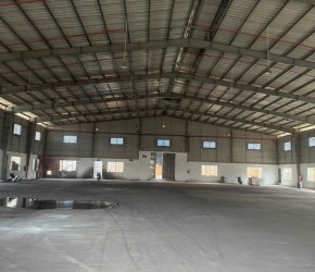 CHO THUÊ NHÀ XƯỞNG TÂN UYÊN BÌNH DƯƠNG CŨ HCM DT XƯỞNG 1.900m2 GIÁ 135 TRIỆU/THÁNG 