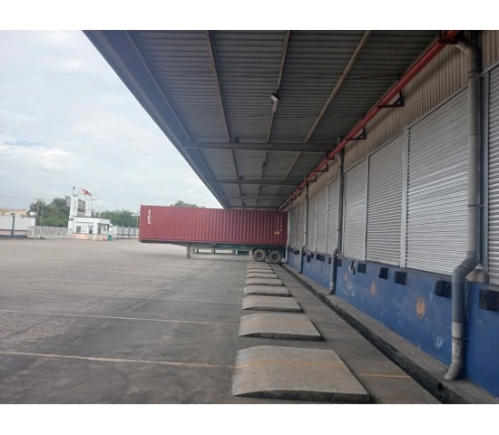 CHO THUÊ NHÀ XƯỞNG TÂN UYÊN BÌNH DƯƠNG CŨ HCM DT XƯỞNG 1.600m2 Giá 3,2 USD/ M2 CÓ ĐỐC CÔNG ƯU TIÊN LÀM KHO 