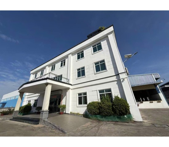 BÁN NHÀ XƯỞNG TRONG KCN BÌNH DƯƠNG CŨ HCM DT ĐẤT 6.880m2 SKK TRẢ TIỀN 1 LẦN ĐẾN 2055 GIÁ 2,5 TRIỆU USD 