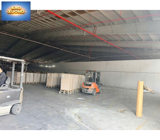 CHO THUÊ NHÀ XƯỞNG. HOẶC BÁN TRONG KCN BÌNH DƯƠNG CŨ HCM DT XƯỞNG 9.000m2. GIÁ 5,5 USD/M2 