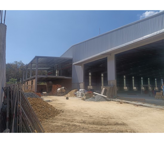 CHO THUÊ NHÀ XƯỞNG TÂN UYÊN BÌNH DƯƠNG CŨ HCM DT XƯỞNG 3,200m2 GIÁ 3 USD// M2 